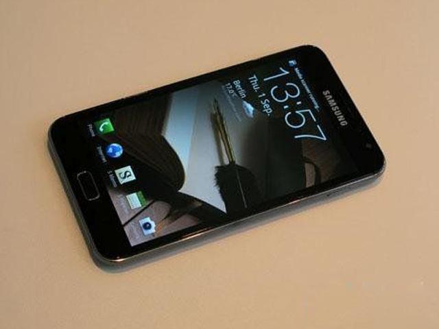 手機充電充不進怎么辦？ 延長手機電池使用時間小技巧