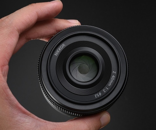 攝影愛(ài)好者需要幾支大光圈定焦鏡頭才夠用?愛(ài)押相機(jī)抵押來(lái)回答